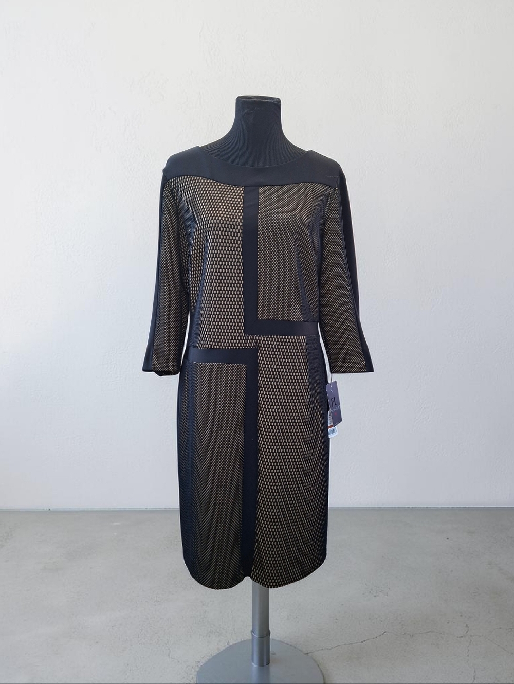 Frank Lyman Design Black and Beige Patterned Midi Dress